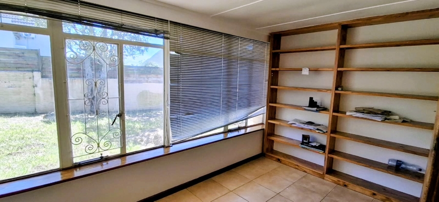 3 Bedroom Property for Sale in Berea Eastern Cape